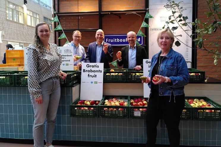 Brabant stimuleert gezond snacken bij studenten