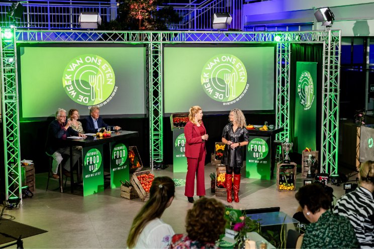 'Dialoog voeren met een brede doelgroep' 'Dialoog voeren met een brede doelgroep'