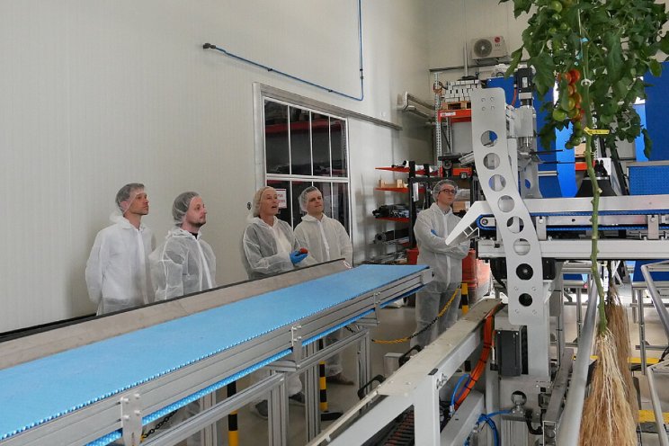 Bom-Lemstra bezoekt demokas SAIA Agrobotics Bom-Lemstra bezoekt demokas SAIA Agrobotics
