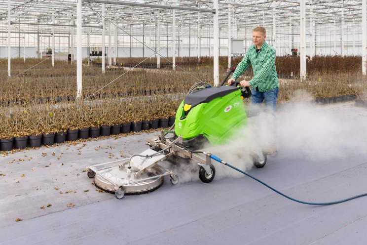 Floorcleaner+ reinigt waterdoorlatende vloeren