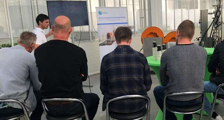 Grote belangstelling voor sessies spuittechniek Grote belangstelling voor sessies spuittechniek